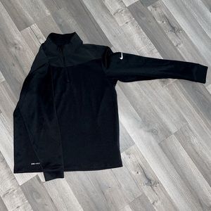 Men’s Nike black quarter zip up